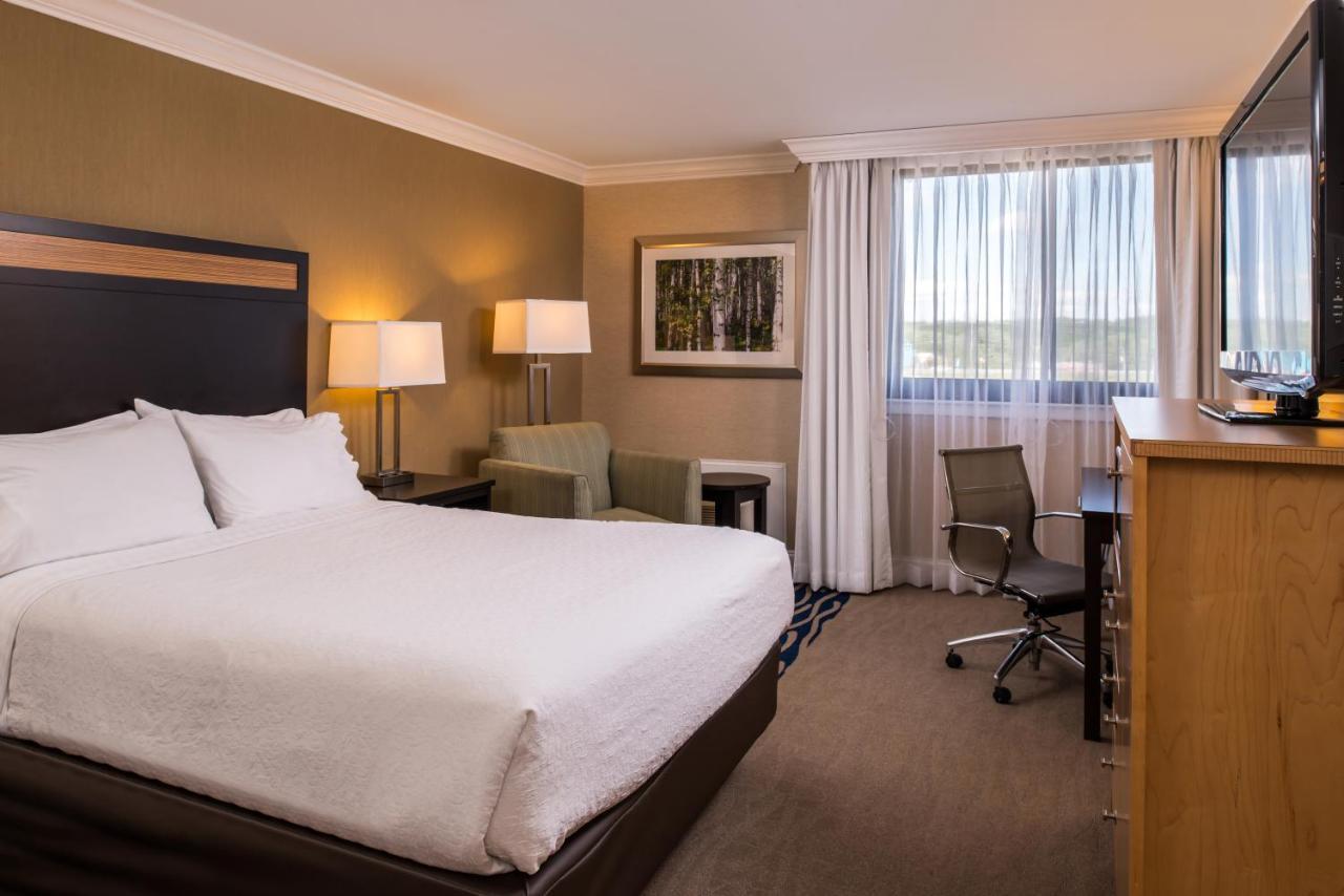 Holiday Inn Concord Downtown, An Ihg Hotel Buitenkant foto
