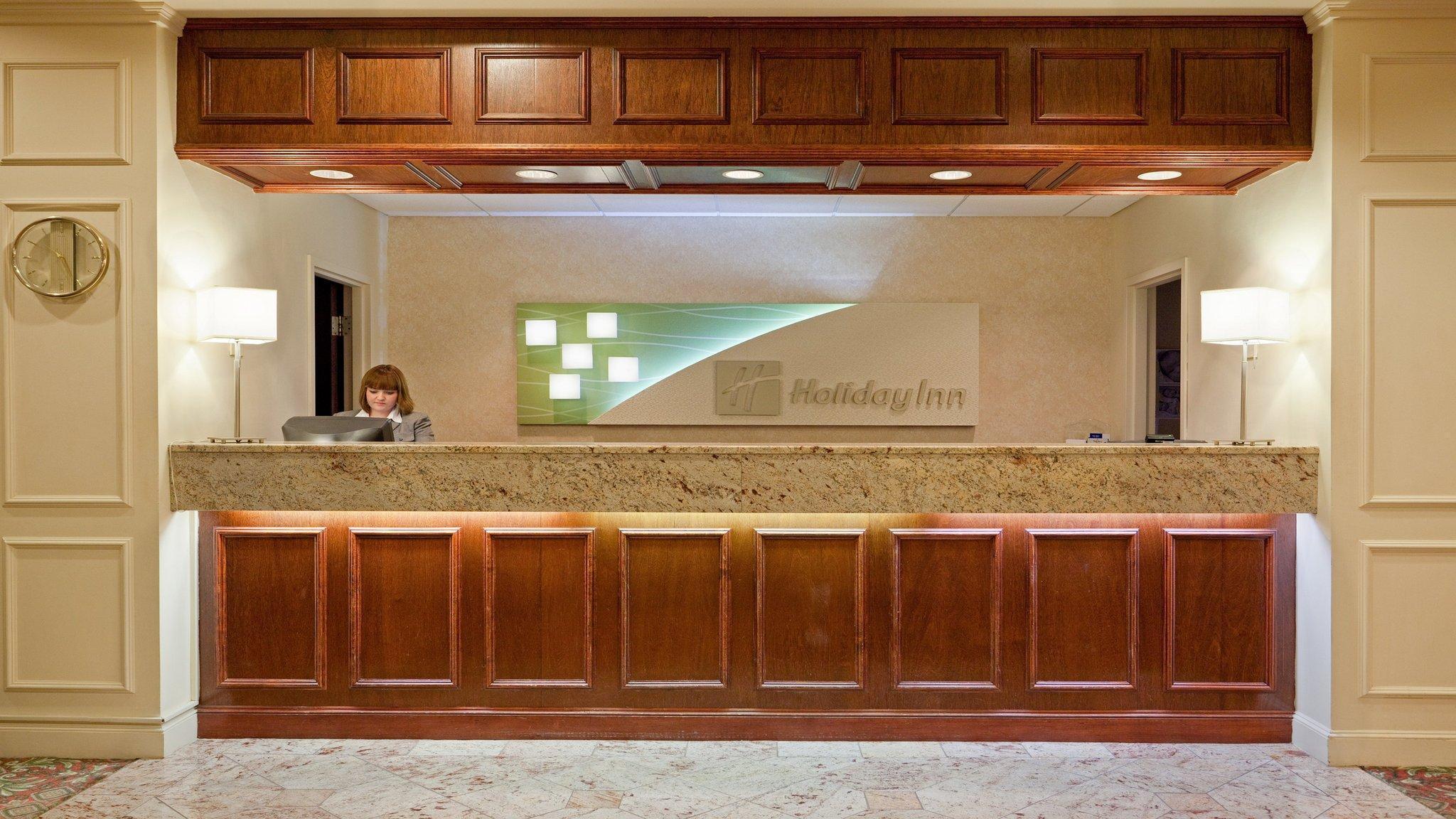 Holiday Inn Concord Downtown, An Ihg Hotel Buitenkant foto