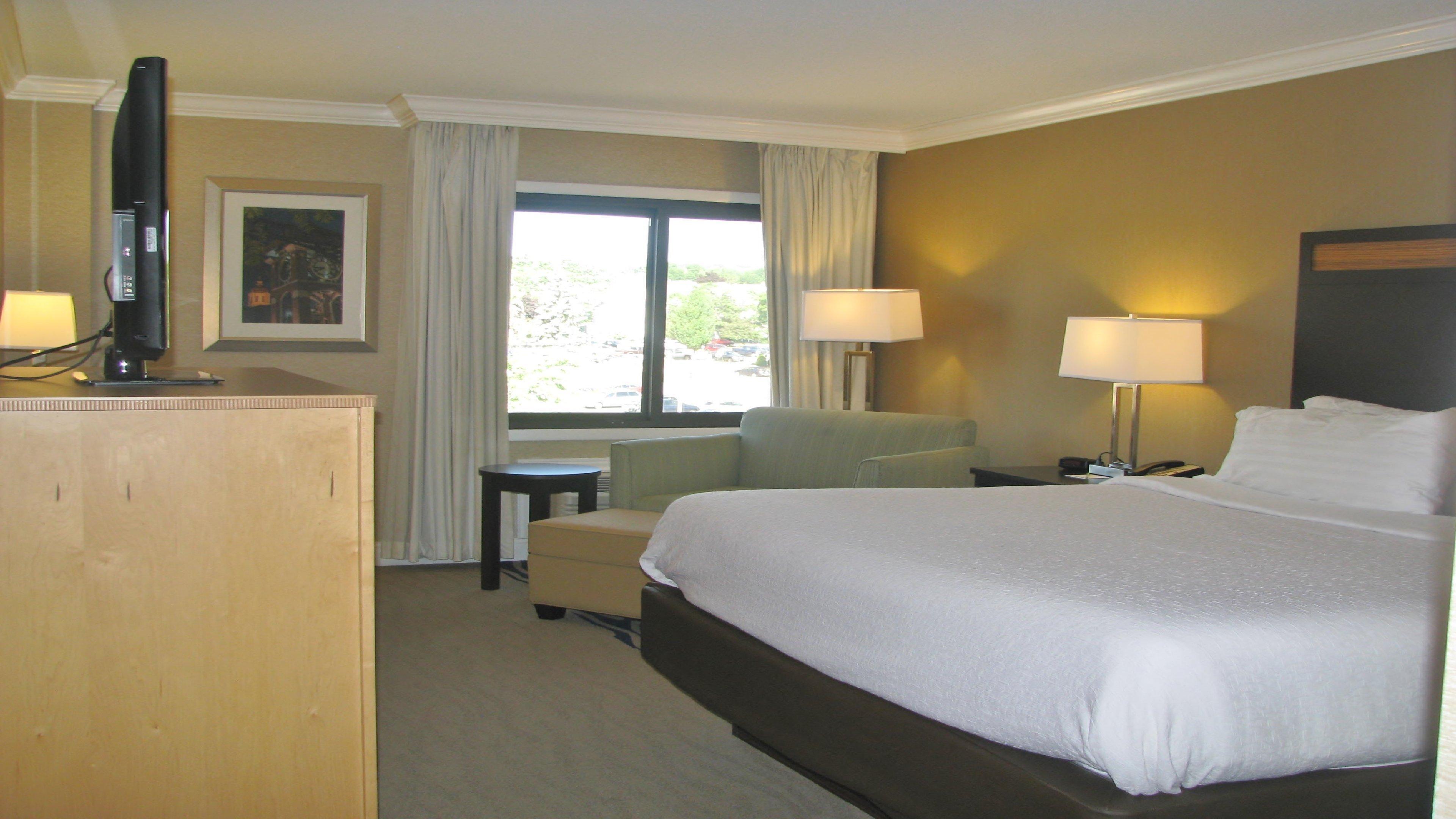 Holiday Inn Concord Downtown, An Ihg Hotel Buitenkant foto